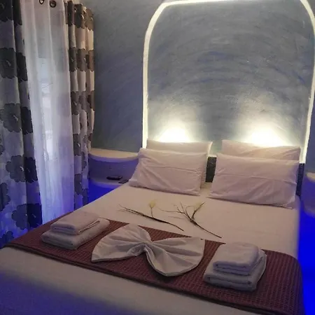 Moments Hotel